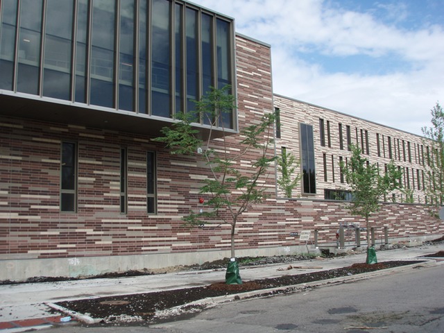 Kelly Curie High School Exterior Images aug 2010 (2)